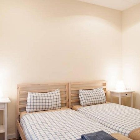 Piquer Apartment Barcelona Bagian luar foto